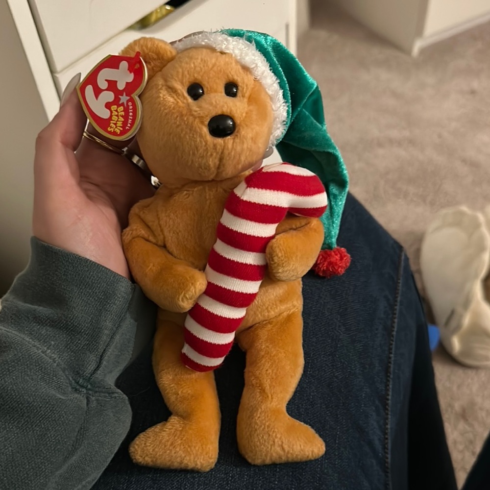 TY Tasty Bear (USA Exclusive) Christmas Beanie Baby, 2005